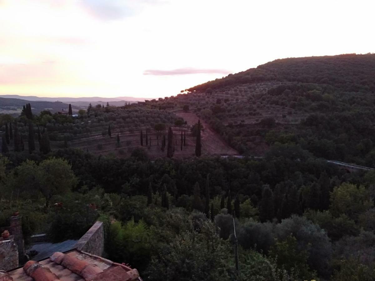 Casa Vacanze "Nonna Vela" Petroio Exterior foto